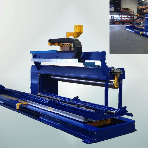 Banc de soudage longitutinal de 3000 mm avec table élévatrice motorisée